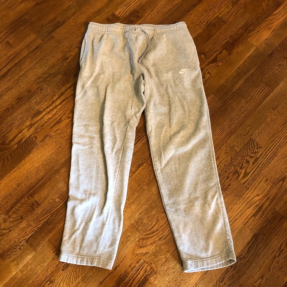 Nike pants - Picture 1 of 3